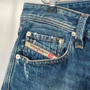 Diesel D.N.A. Men's Larkee-Beex Jeans Size 31x32